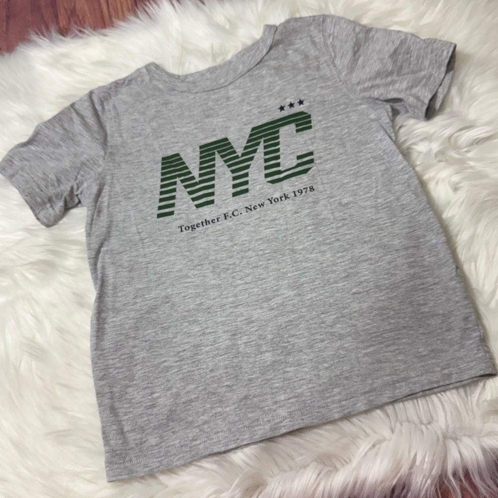 H&M Youth Boy Size 6X/7 Gray and Green Short Sleeve Tee